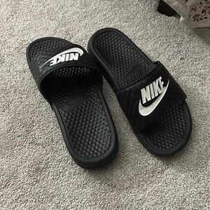 Women Nike slides